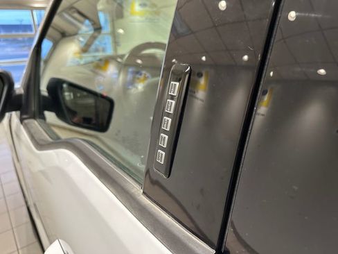 Used 2023 Ford F150 XLT w/ Equipment Group 302A High image 17