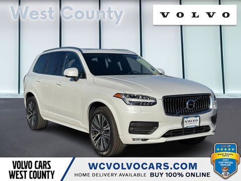 Used 2021 Volvo XC90 T6 Momentum image 1