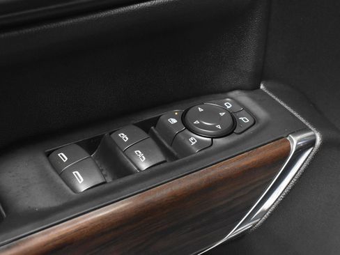 Used 2021 GMC Sierra 1500 SLT w/ SLT Convenience Package image 13