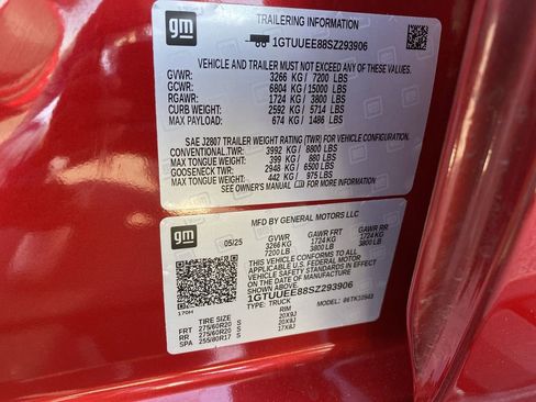 Used 2025 GMC Sierra 1500 AT4 w/ AT4 Premium Package AWD/4WD image 35