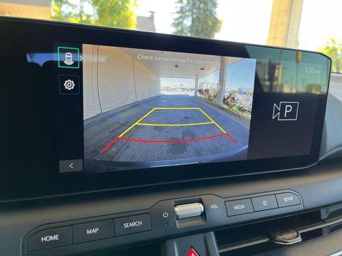 Used 2025 Kia K4 LXS image 22