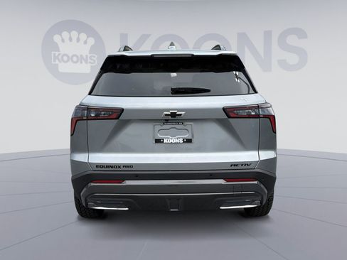 New 2026 Chevrolet Equinox ACTIV AWD/4WD image 4