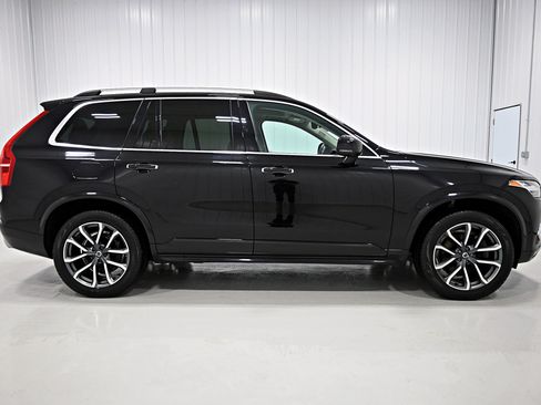 Used 2019 Volvo XC90 T6 Momentum w/ Advanced Package AWD/4WD image 39