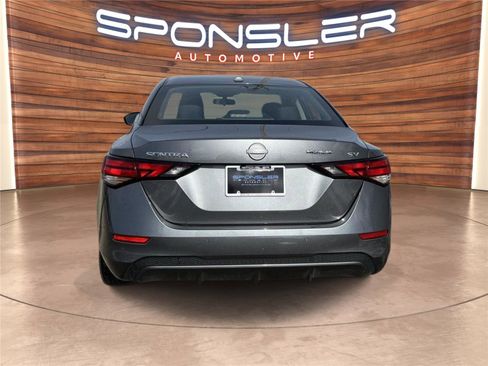 Used 2024 Nissan Sentra SV image 6