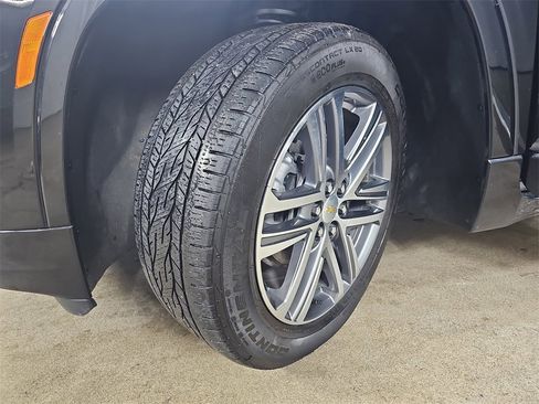 Certified 2023 Chevrolet Traverse High Country w/ LPO, Floor Liner Package image 39