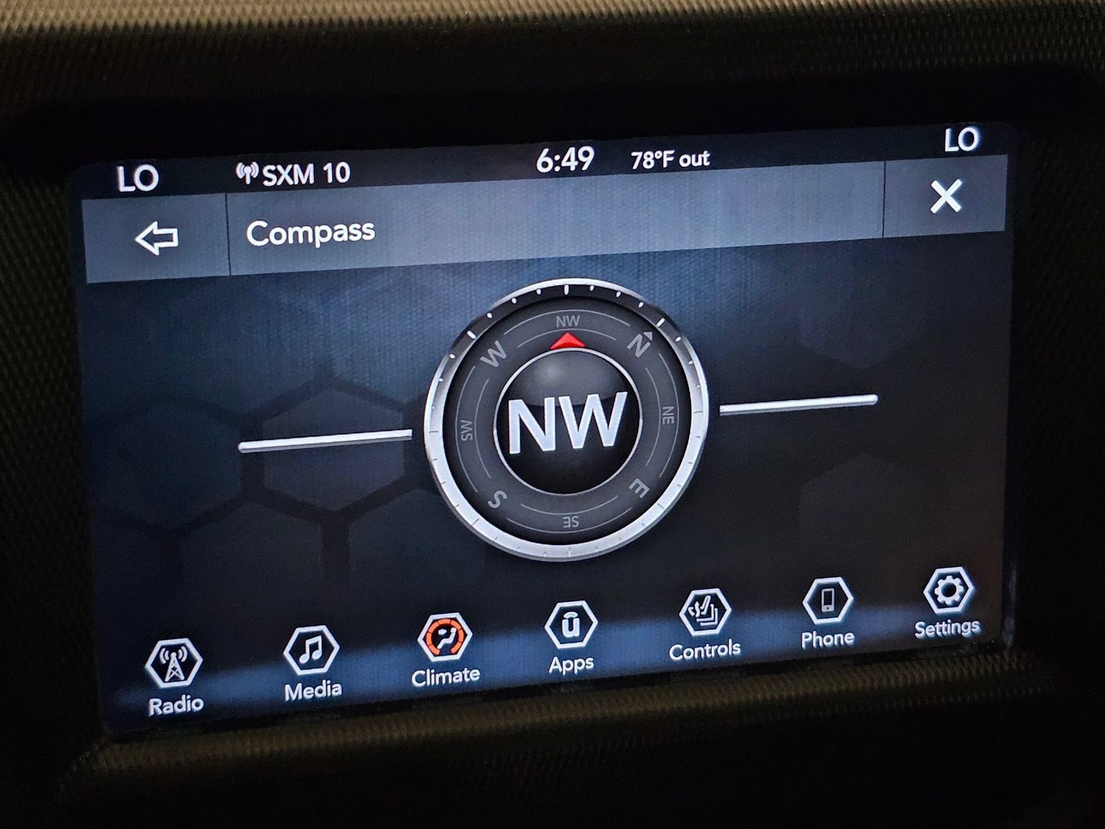 Used 2021 Jeep Gladiator Sport AWD/4WD image 17