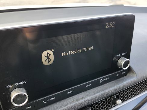 Used 2022 Honda Civic Sport image 4