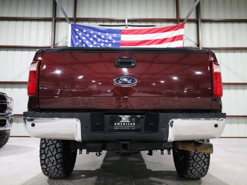 Used 2011 Ford F250 Lariat w/ Lariat Interior Pkg AWD/4WD image 9