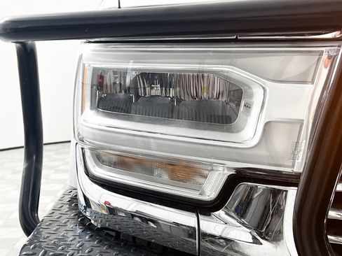 Used 2022 RAM 2500 Laramie w/ Safety Group B image 11