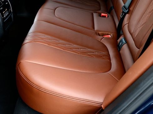 Used 2023 BMW X5 M50i w/ Executive Package AWD/4WD image 24