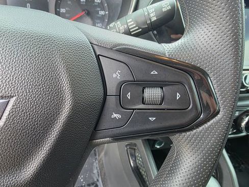 Used 2022 Chevrolet TrailBlazer LT w/ Convenience Package FWD image 24