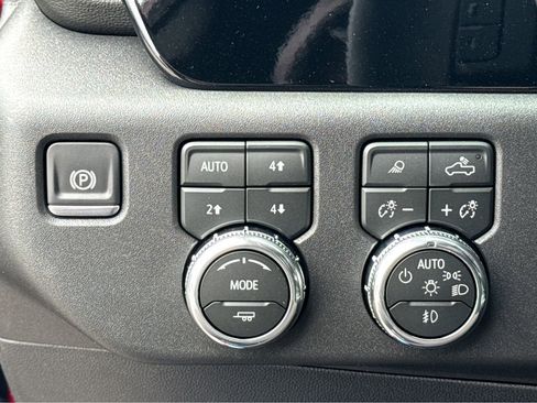 New 2026 GMC Sierra 1500 SLT w/ SLT Premium Plus Package image 10