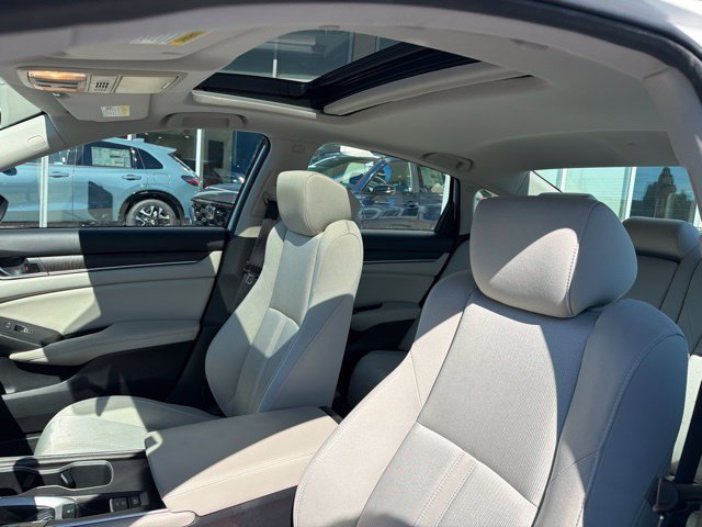 Used 2019 Honda Accord EX image 14