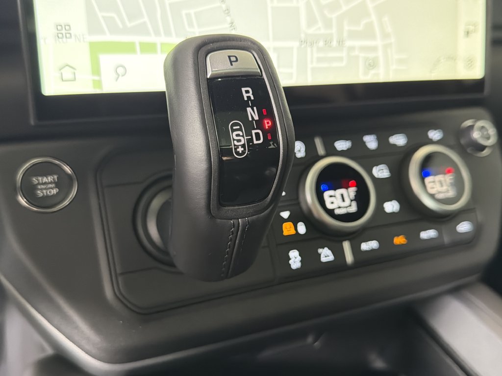 New 2026 Land Rover Defender 110 X-Dynamic SE AWD/4WD image 20