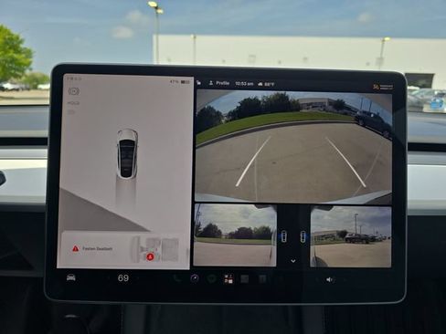 Used 2023 Tesla Model Y Long Range AWD/4WD image 9