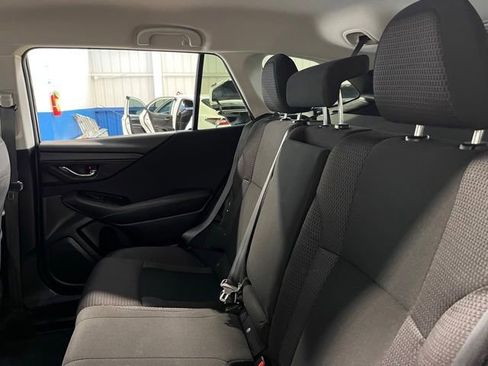 Used 2023 Subaru Outback Premium AWD/4WD image 18