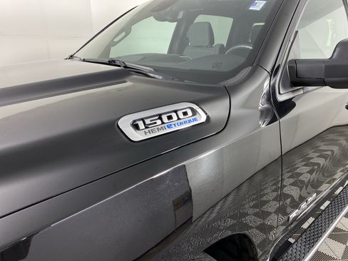 Used 2023 RAM 1500 Big Horn AWD/4WD image 11
