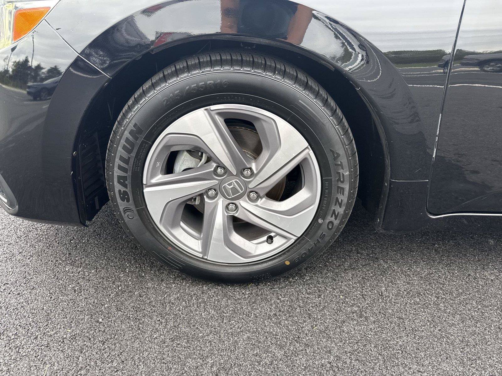Used 2020 Honda Insight EX image 10