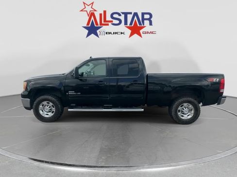Used 2009 GMC Sierra 2500 SLT w/ Entertainment Package AWD/4WD image 4