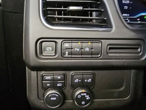 Used 2023 Chevrolet Tahoe LT image 34