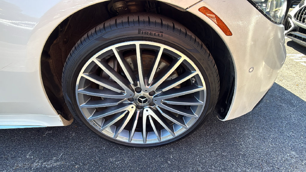 Certified 2023 Mercedes-Benz S 500 4MATIC image 9