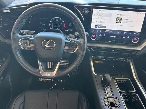 Used 2026 Lexus TX 350 AWD w/ Technology Package image 16