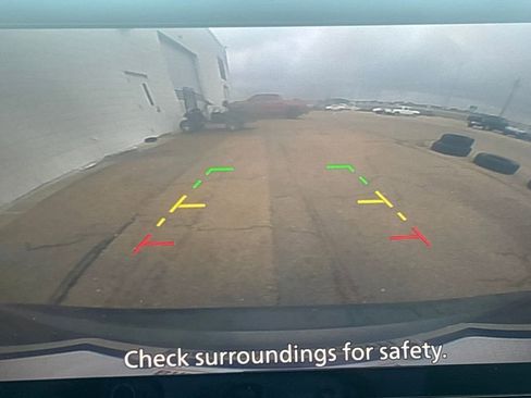 Used 2023 Nissan Rogue SV image 11