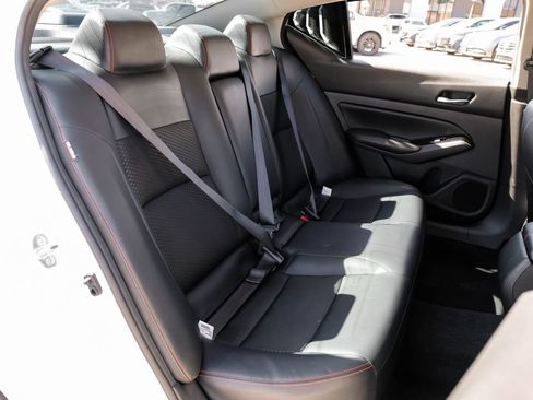 Used 2023 Nissan Altima 2.5 SR image 34