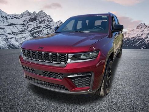 New 2026 Jeep Grand Cherokee Altitude AWD/4WD image 7
