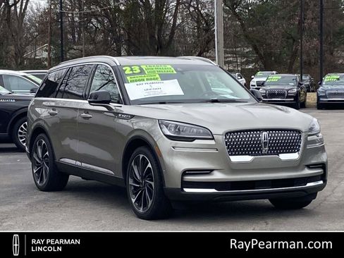 Used 2023 Lincoln Aviator Reserve w/ Equipment Group 201A image 1