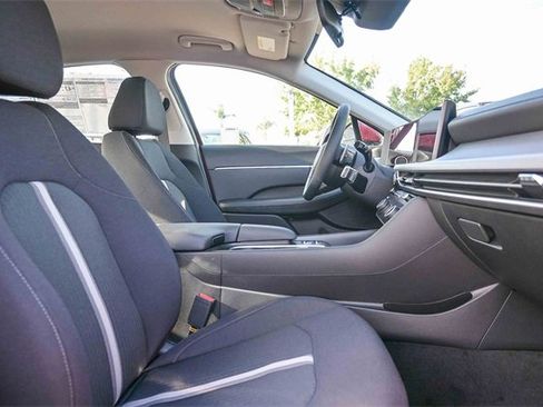 New 2025 Hyundai Sonata SEL image 17