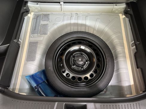 Used 2024 Chevrolet Trax RS w/ Sunroof Package image 9