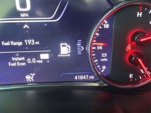 Used 2024 Chevrolet Blazer RS w/ Driver Confidence II Package image 20