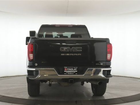 Used 2025 GMC Sierra 2500 SLE image 11
