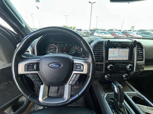Used 2019 Ford F150 Platinum AWD/4WD image 10