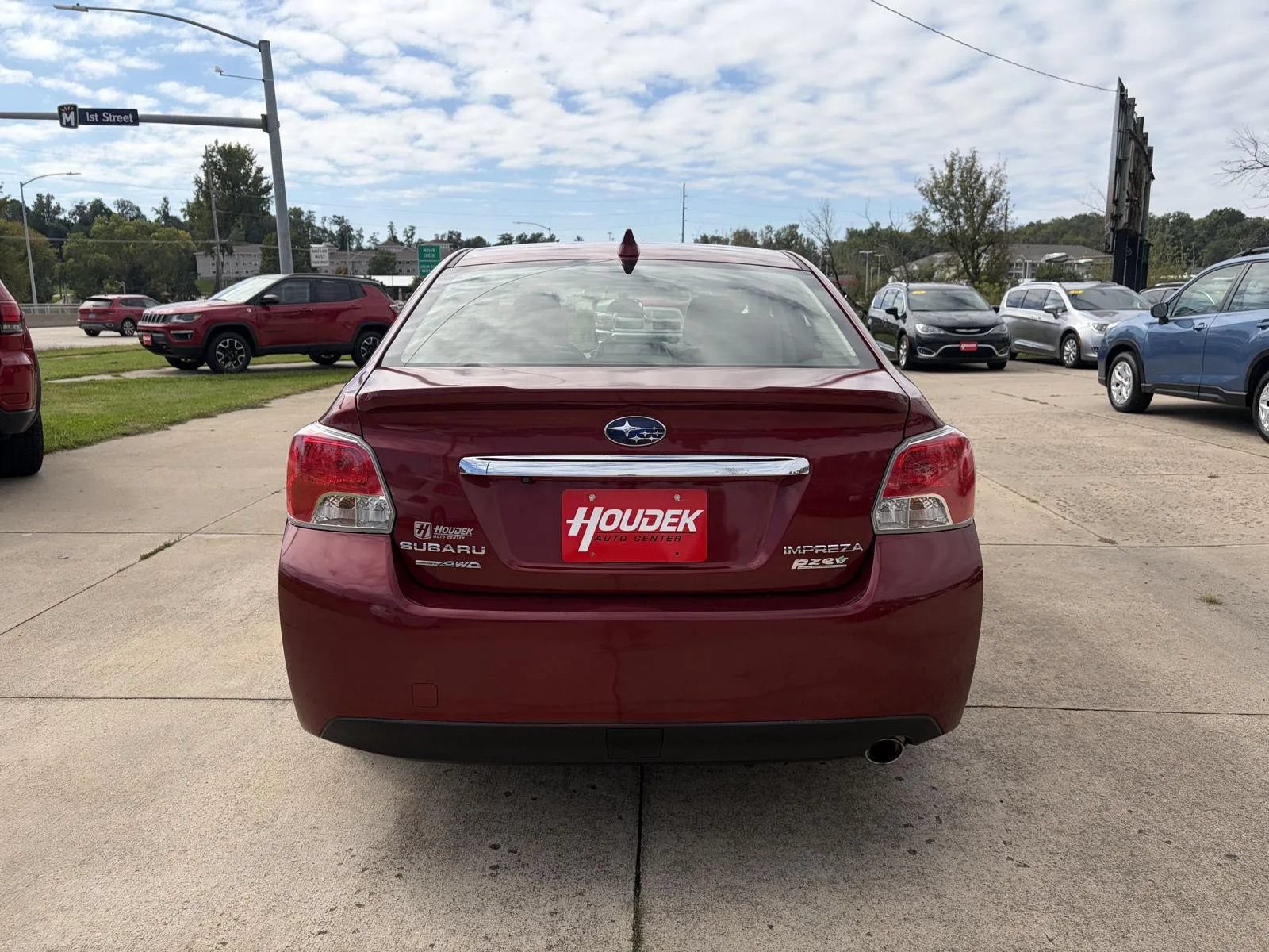 Used 2016 Subaru Impreza 2.0i Limited AWD/4WD image 7