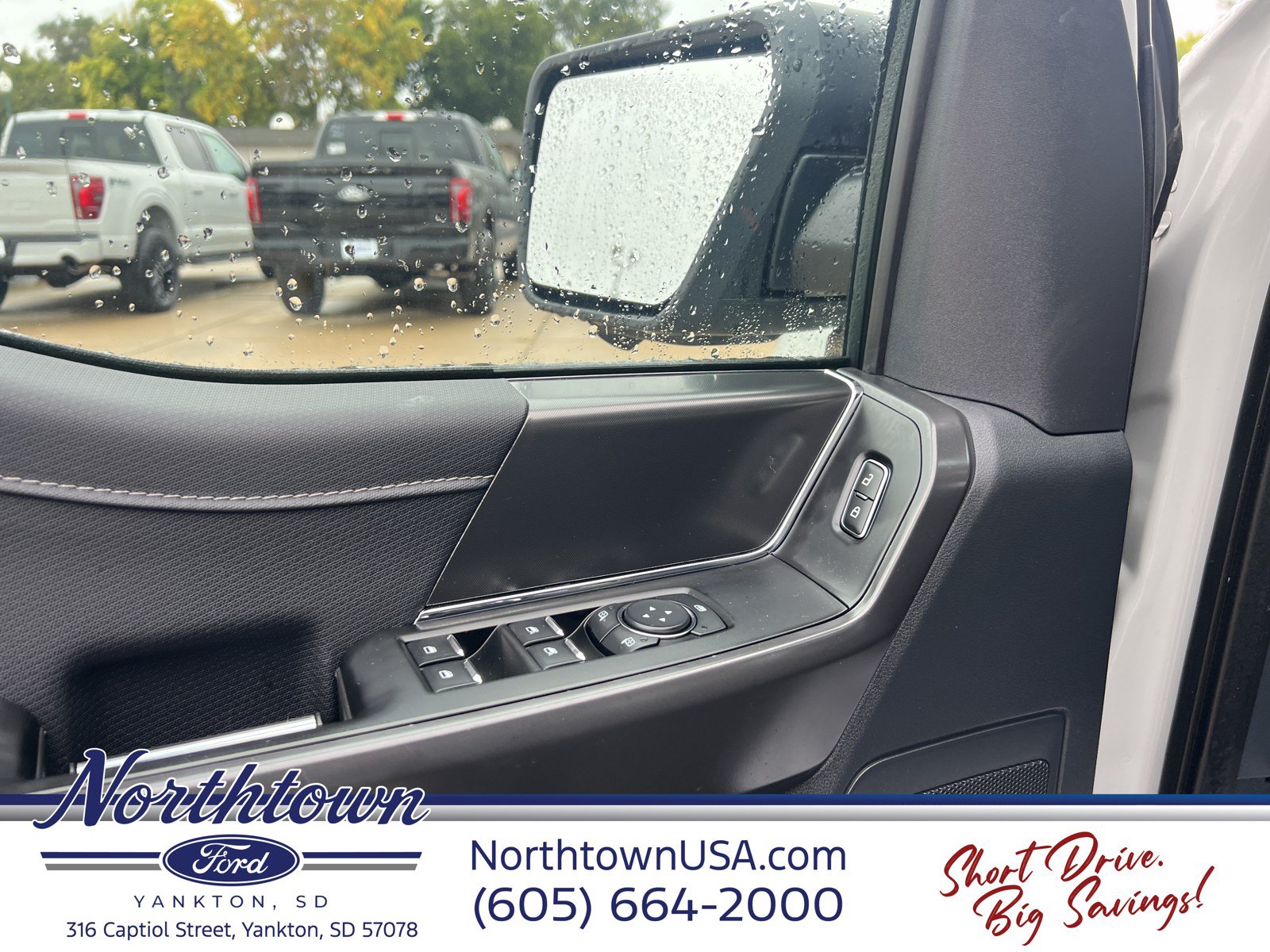 Used 2024 Ford F150 XLT w/ XLT Black Appearance Package AWD/4WD image 16