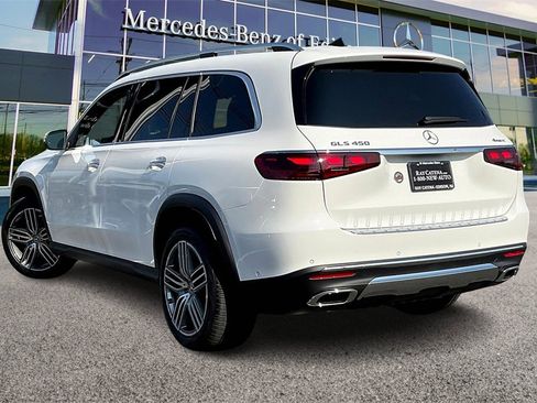 New 2026 Mercedes-Benz GLS 450 4MATIC image 3