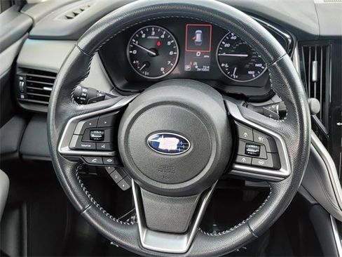 Used 2022 Subaru Outback Premium image 16