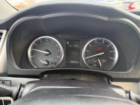 Used 2019 Toyota Highlander XLE AWD/4WD image 21