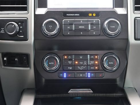 Used 2020 Ford F350 4x4 Crew Cab Super Duty image 21