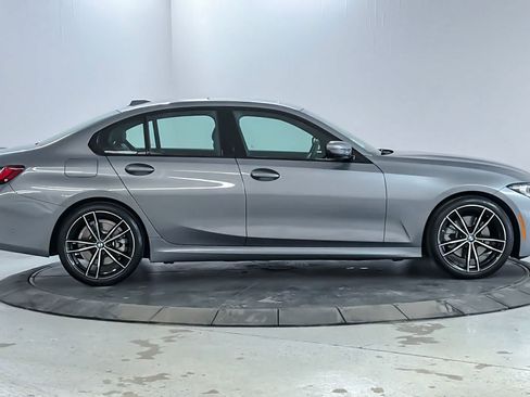 Used 2024 BMW 330i Sedan w/ M Sport Package RWD image 8