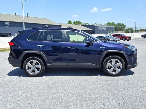 Certified 2021 Toyota RAV4 Limited AWD/4WD image 8