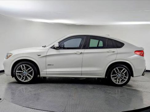 Used 2017 BMW X4 xDrive28i image 3