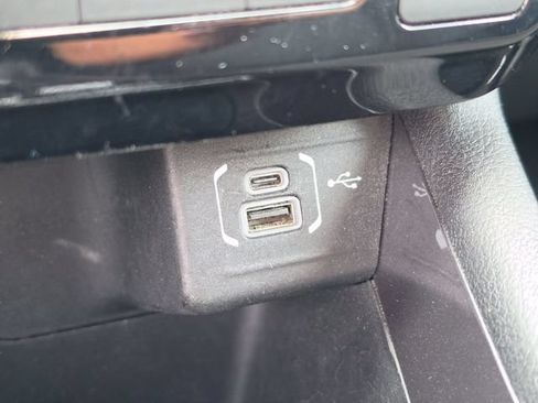 Used 2023 Jeep Compass Sport AWD/4WD image 25