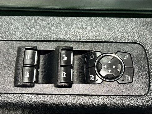 Used 2019 Ford F150 Lariat w/ Equipment Group 502A Luxury image 16