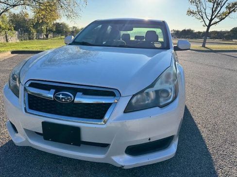 Used 2013 Subaru Legacy 2.5i Premium image 6