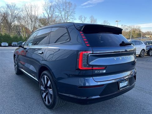 New 2025 Volvo EX90 Ultra image 6