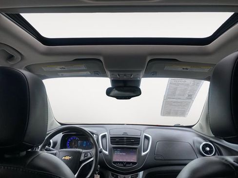 Used 2016 Chevrolet Trax LTZ image 28
