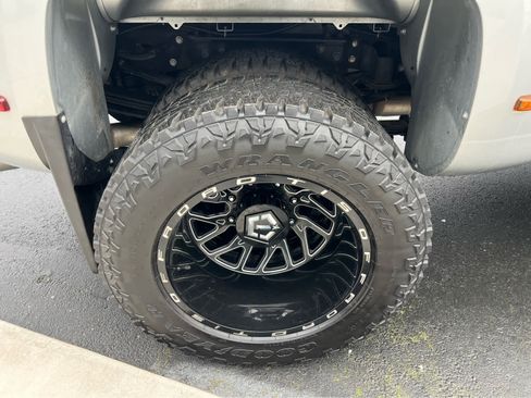 Used 2019 GMC Sierra 3500 Denali w/ Duramax Plus Package image 15